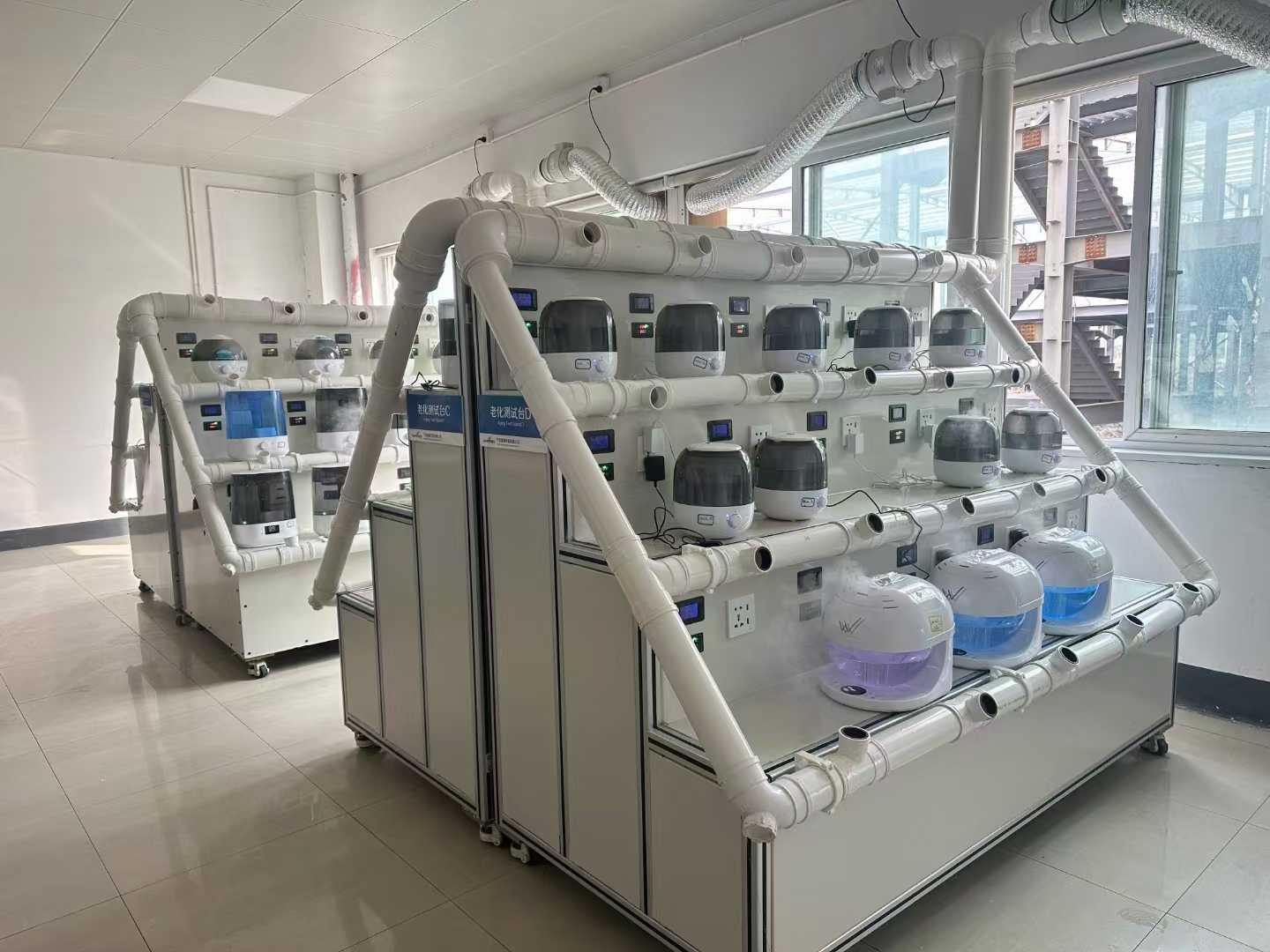 Was soll ich tun, wenn der Luftbefeuchter keinen Nebel versprüht?